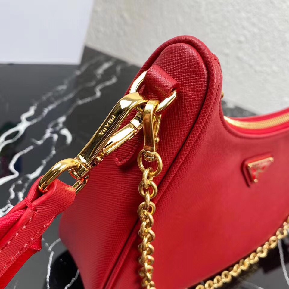 Pra*a re-edition 2005 shoulder bag in red saffiano leather