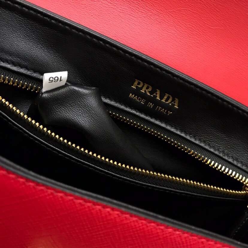 Pra*a red large sidonie saffiano leather bag