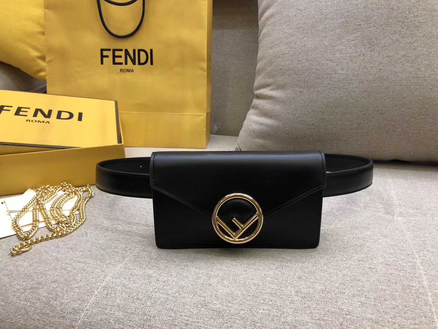 F**di kan i f belt bag in black calfskin