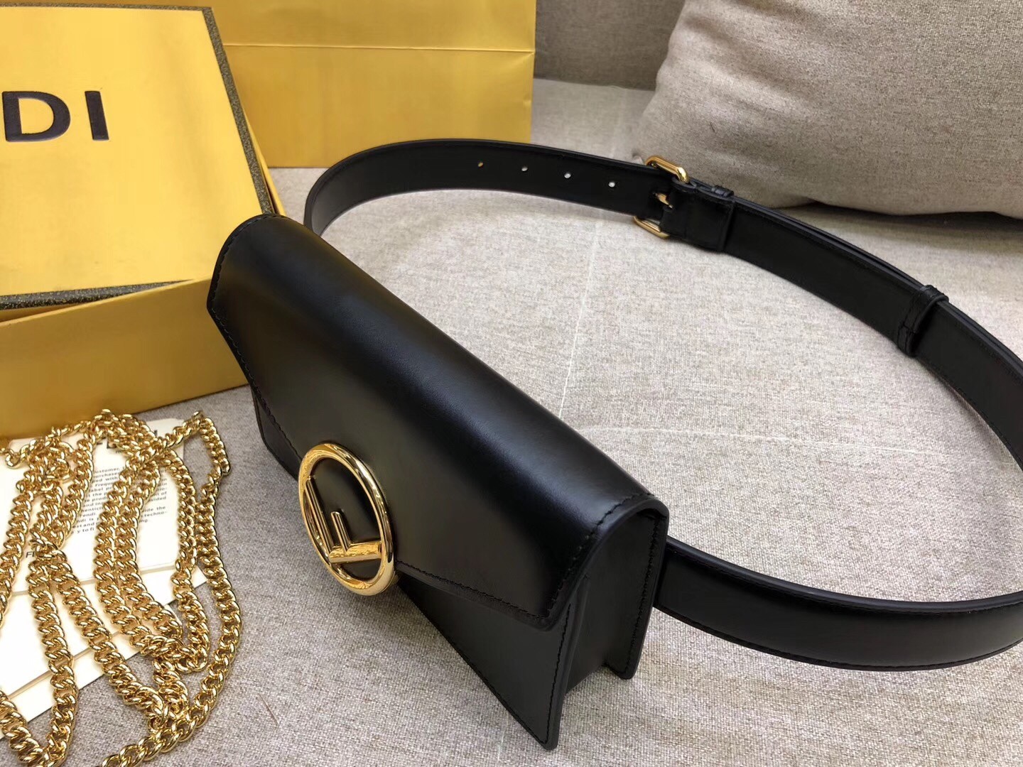 F**di kan i f belt bag in black calfskin