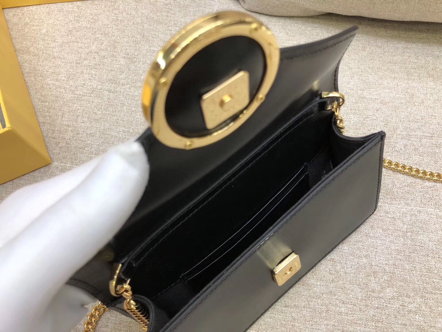 F**di kan i f belt bag in black calfskin