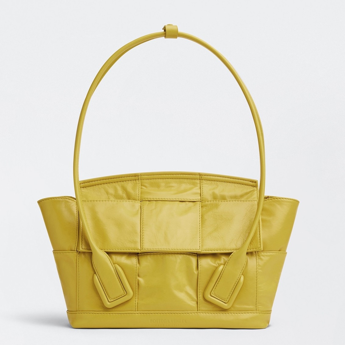 bo*te*ga Ve*ne*ta arco small bag in mirabelle intrecciato leather