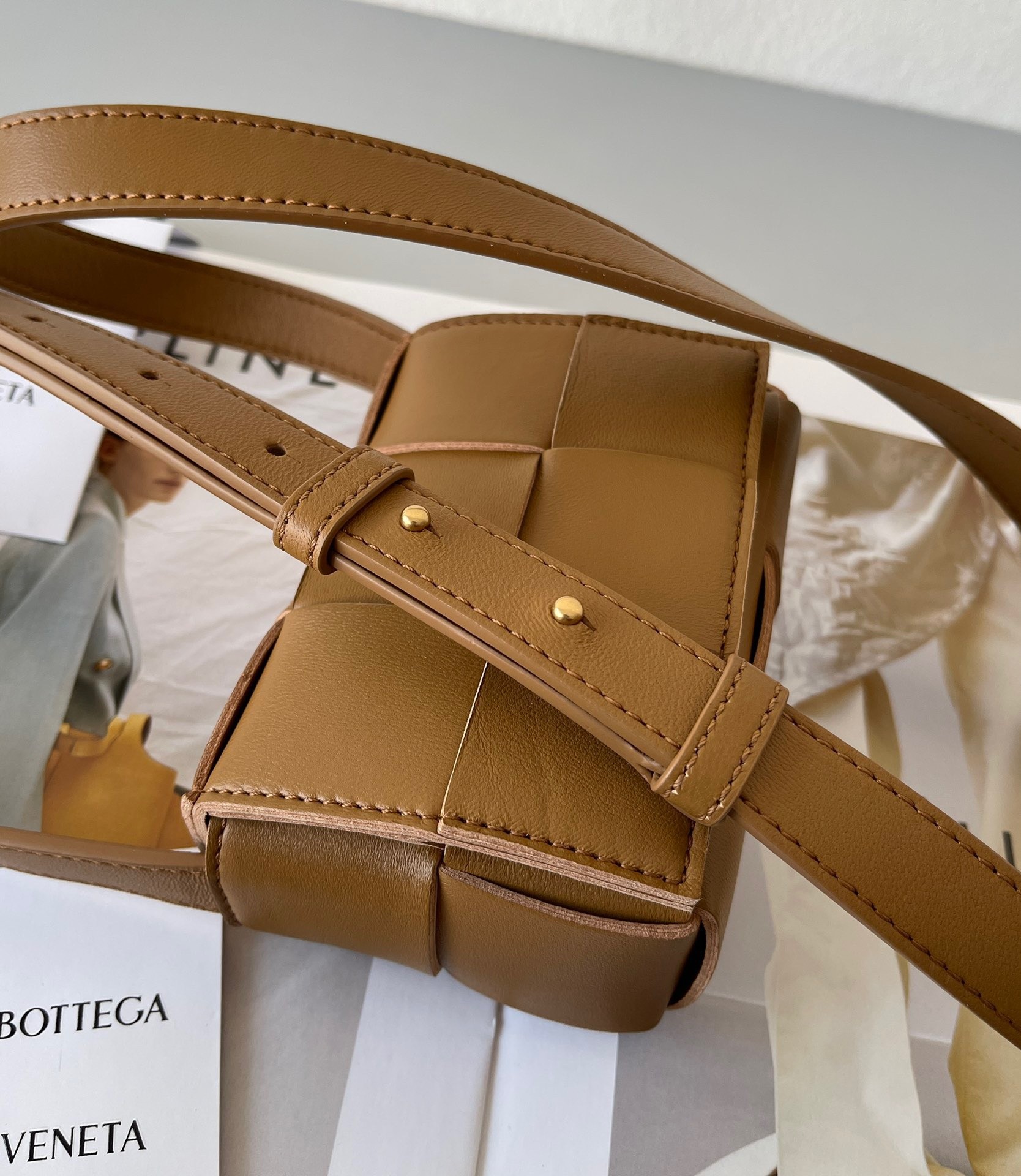 bo*te*ga Ve*ne*ta candy cassette bag in acorn lambskin