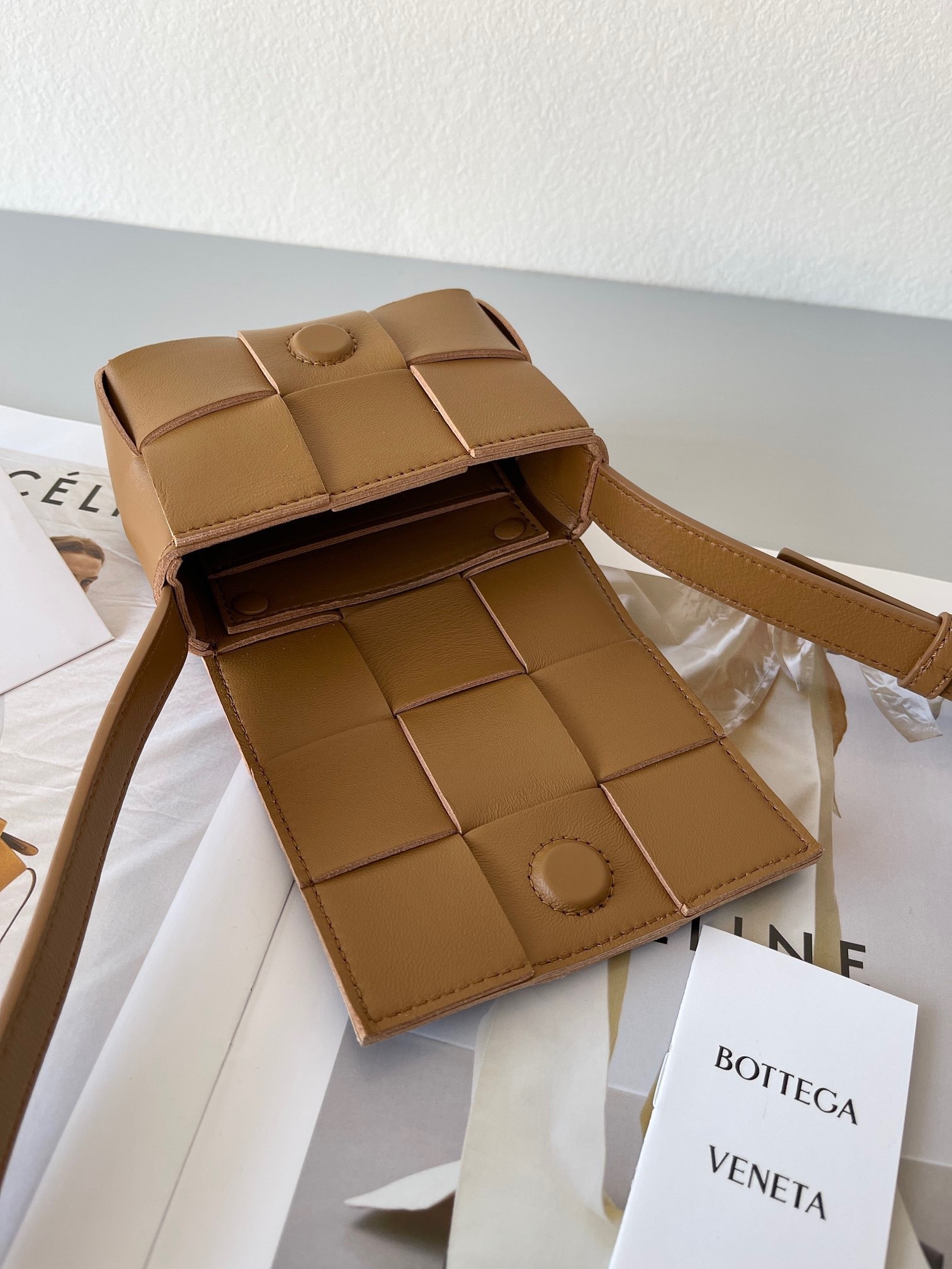 bo*te*ga Ve*ne*ta candy cassette bag in acorn lambskin