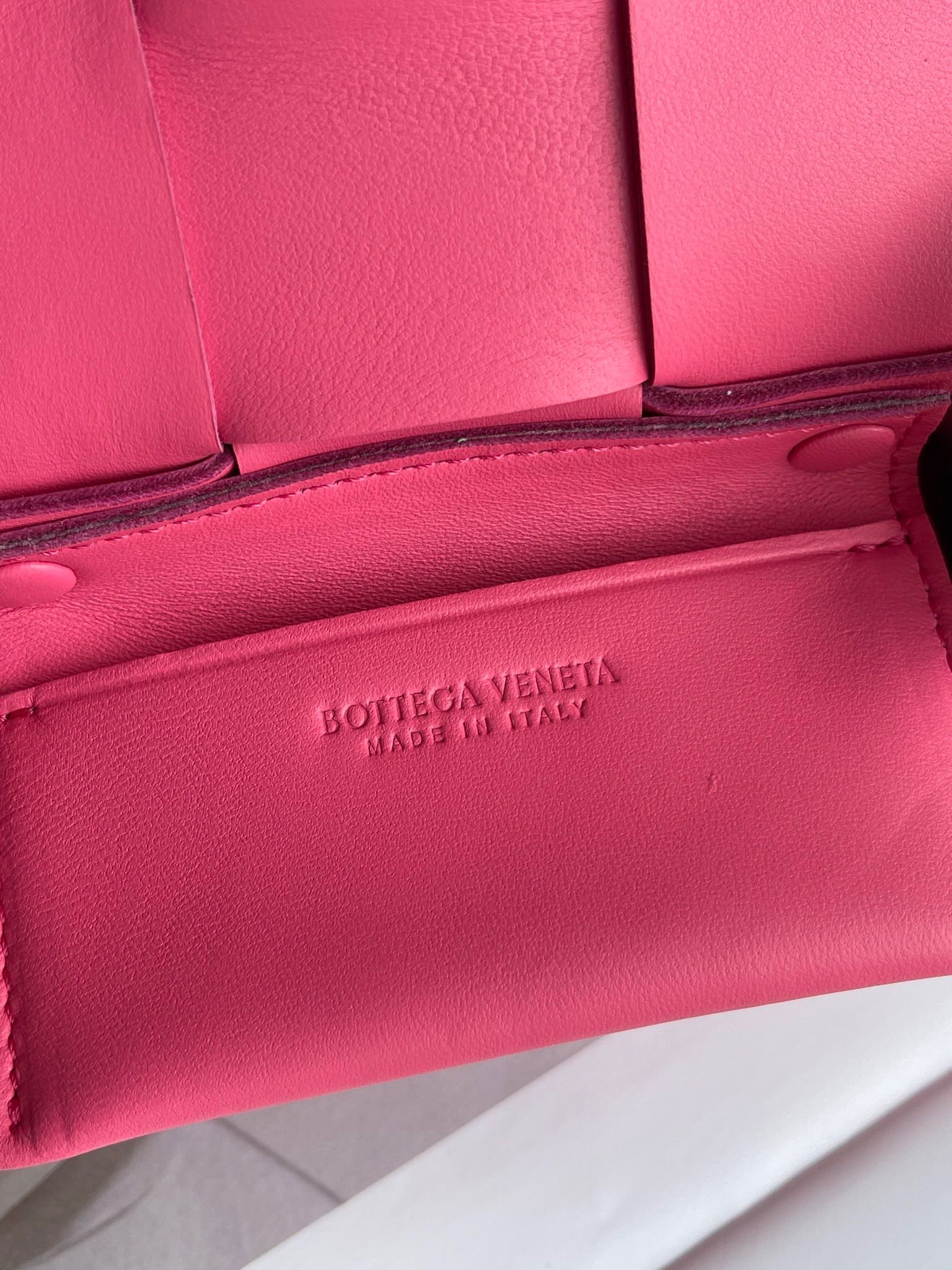 bo*te*ga Ve*ne*ta candy cassette bag in cranberry lambskin