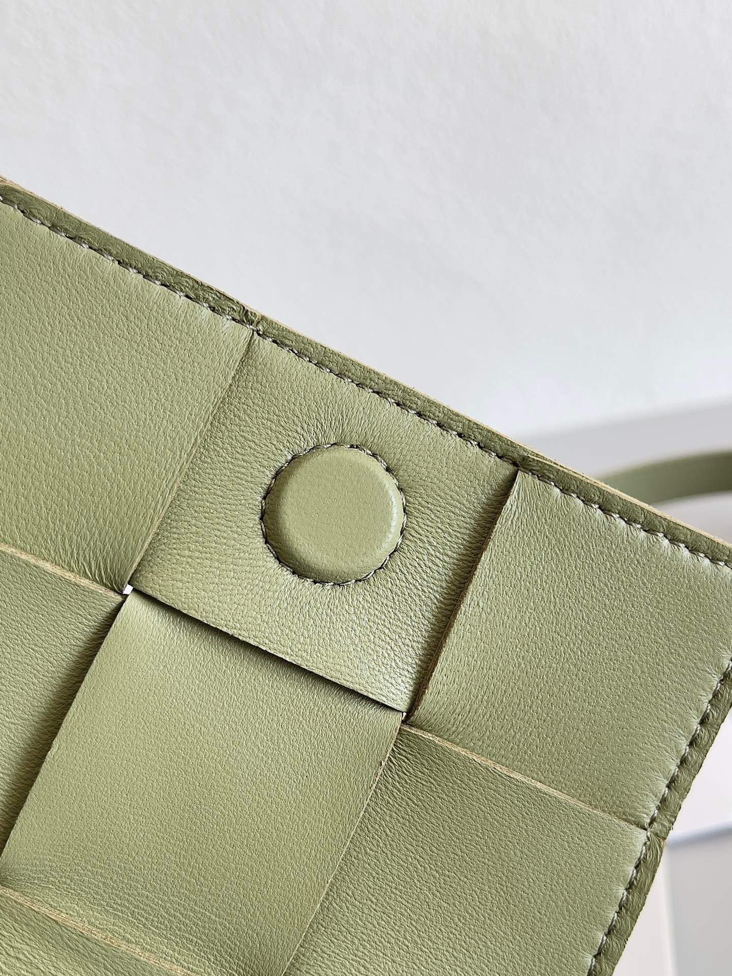 bo*te*ga Ve*ne*ta candy cassette bag in travertine lambskin