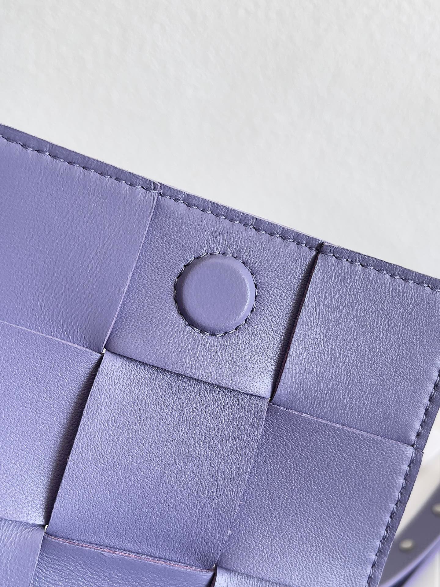 bo*te*ga Ve*ne*ta candy cassette bag in wisteria lambskin
