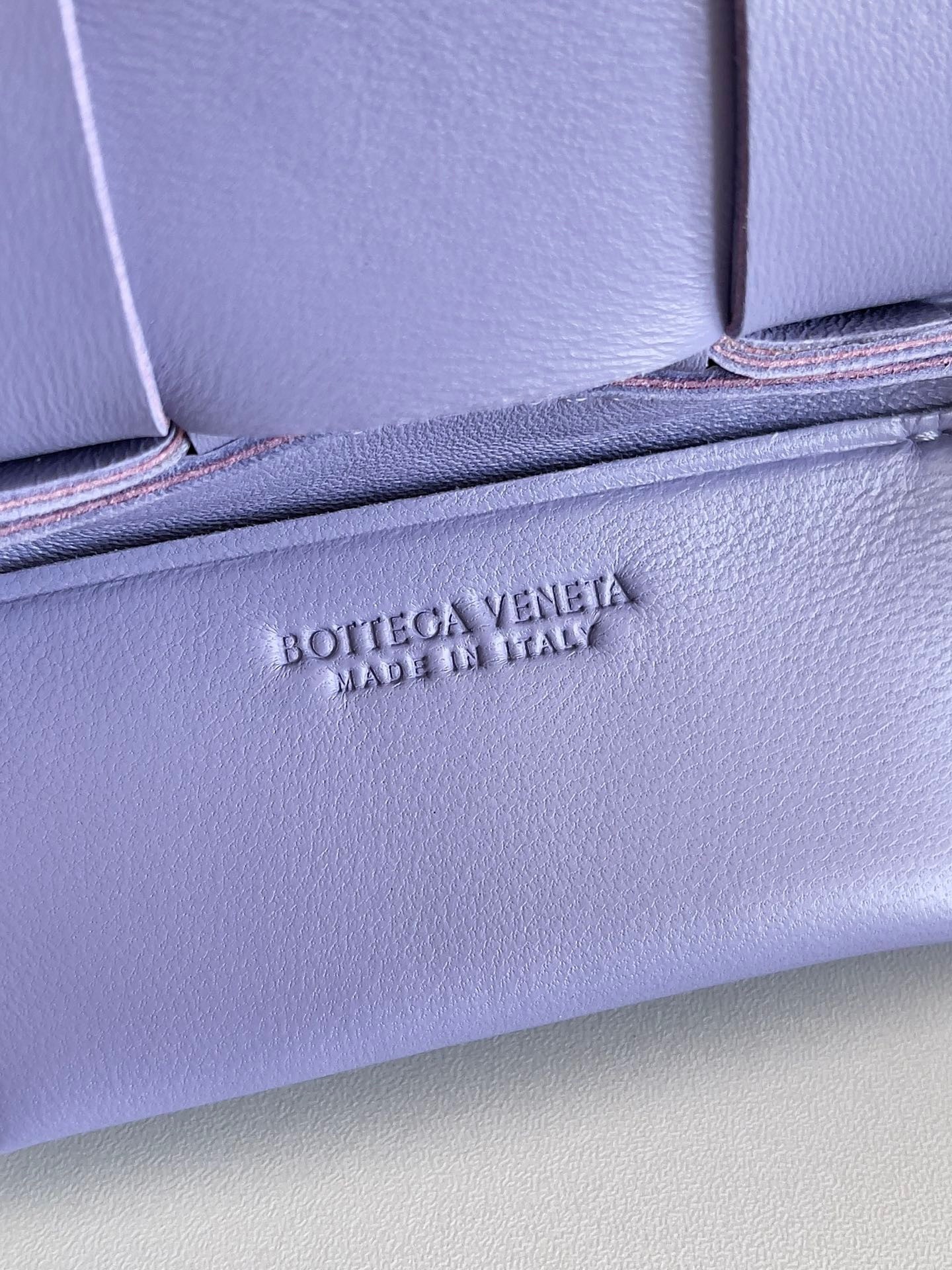 bo*te*ga Ve*ne*ta candy cassette bag in wisteria lambskin