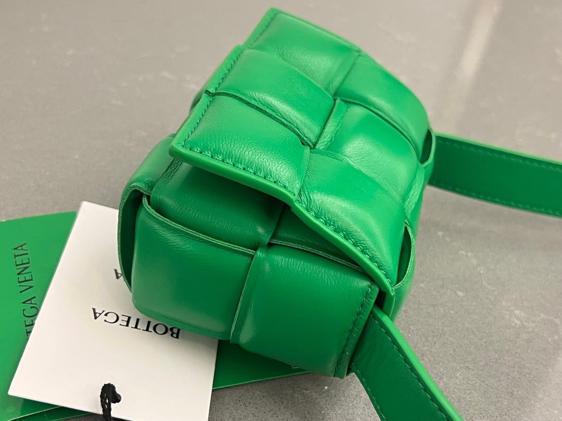 bo*te*ga Ve*ne*ta candy padded cassette bag in parakeet lambskin