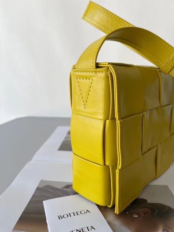 bo*te*ga Ve*ne*ta cassett bag in yellow wrinkled calfskin