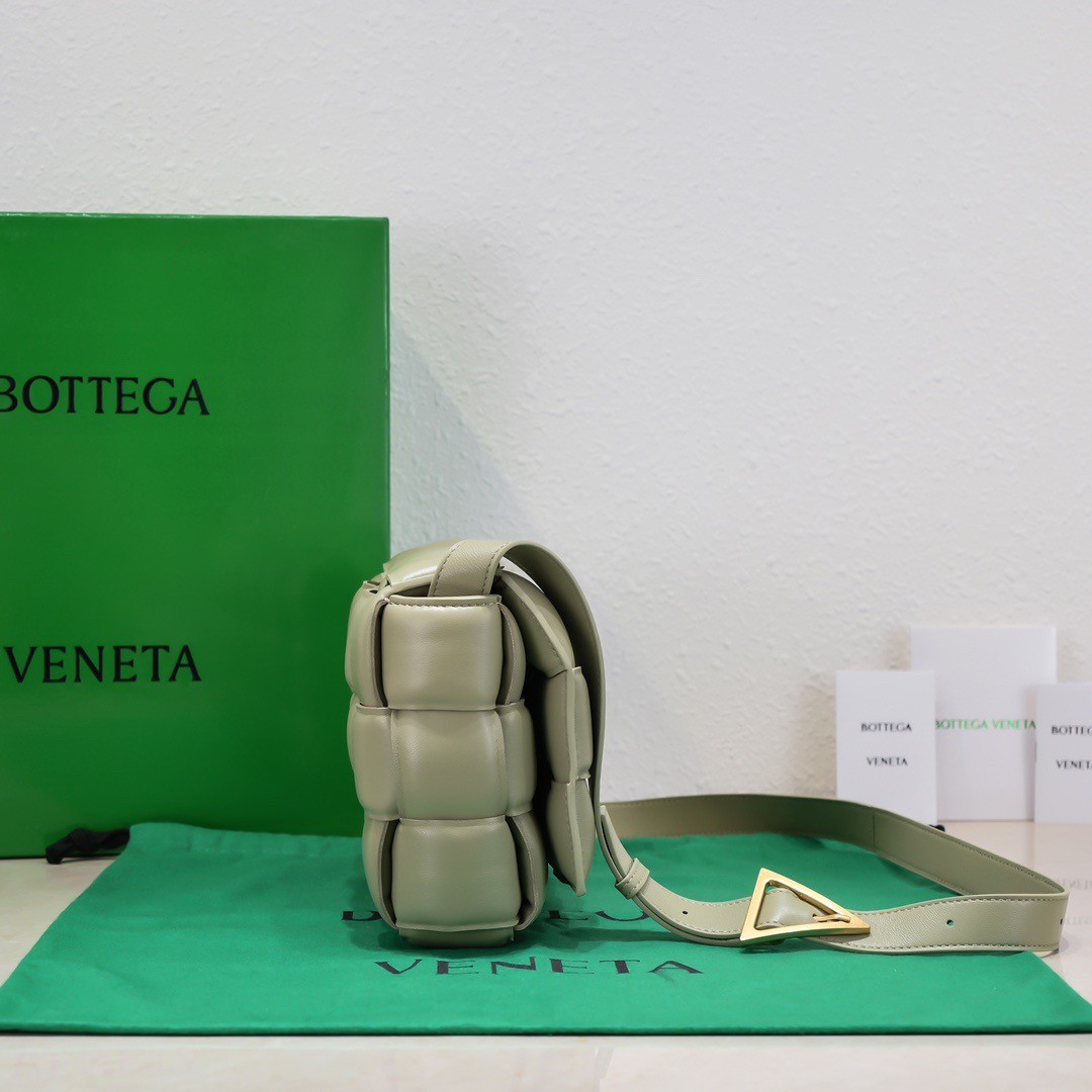 bo*te*ga Ve*ne*ta padded cassette bag in travertine lambskin