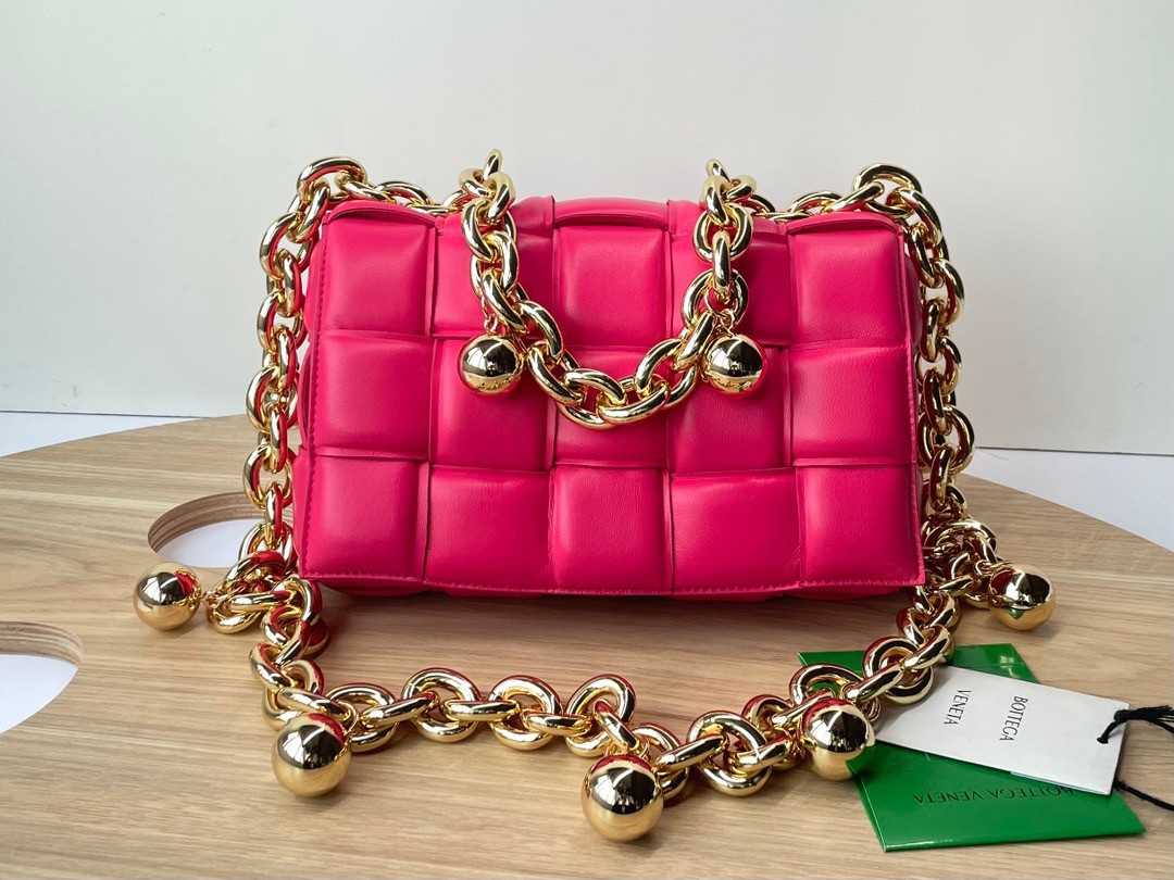 bo*te*ga Ve*ne*ta chain cassette bag in lollipop lambskin