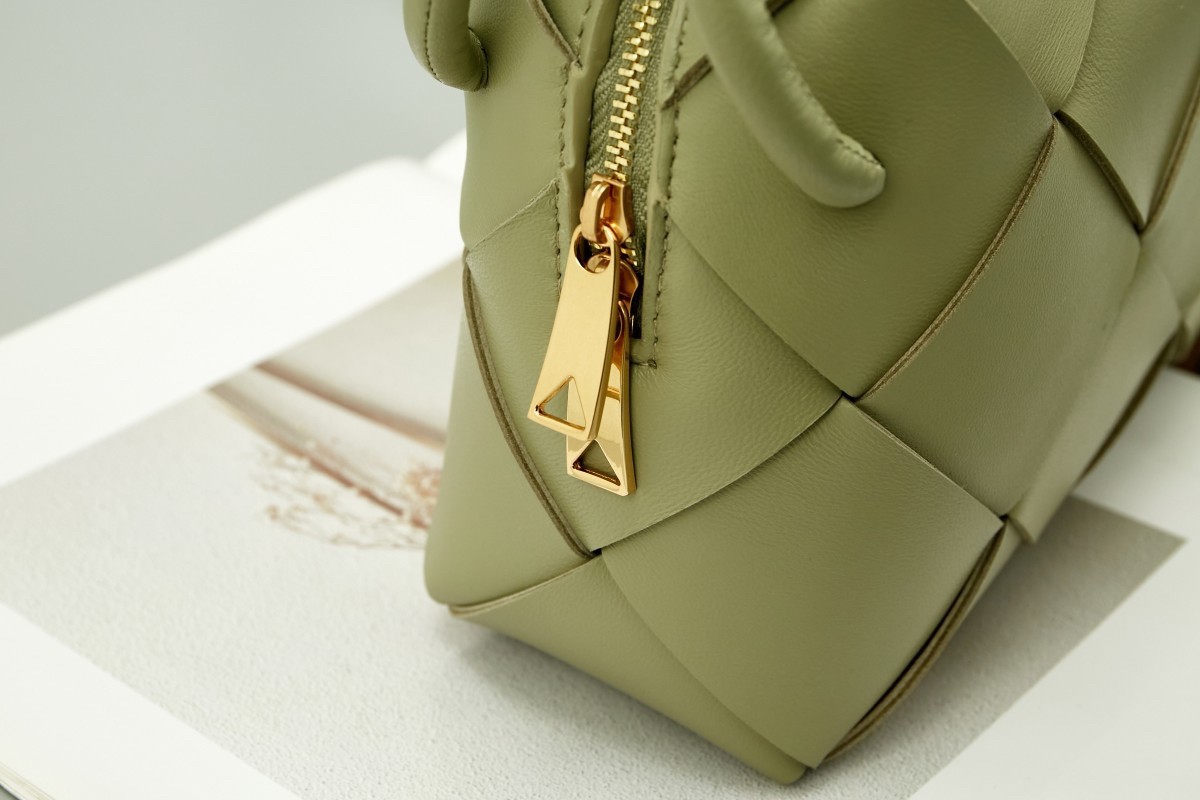 bo*te*ga Ve*ne*ta small cassette camera bag in travertine lambskin