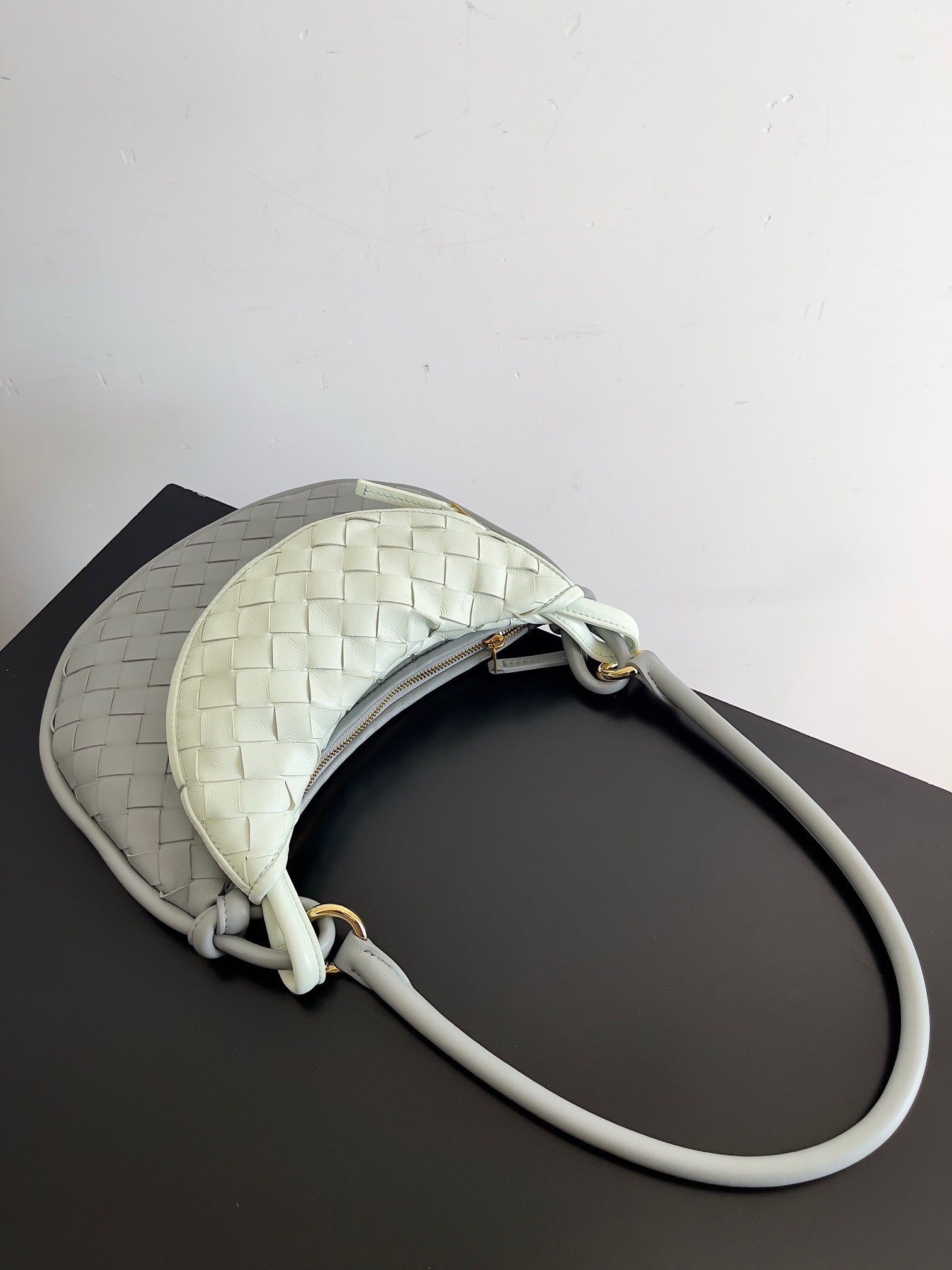 bo*te*ga Ve*ne*ta gemelli small bag in grey/glacier intrecciato lambskin