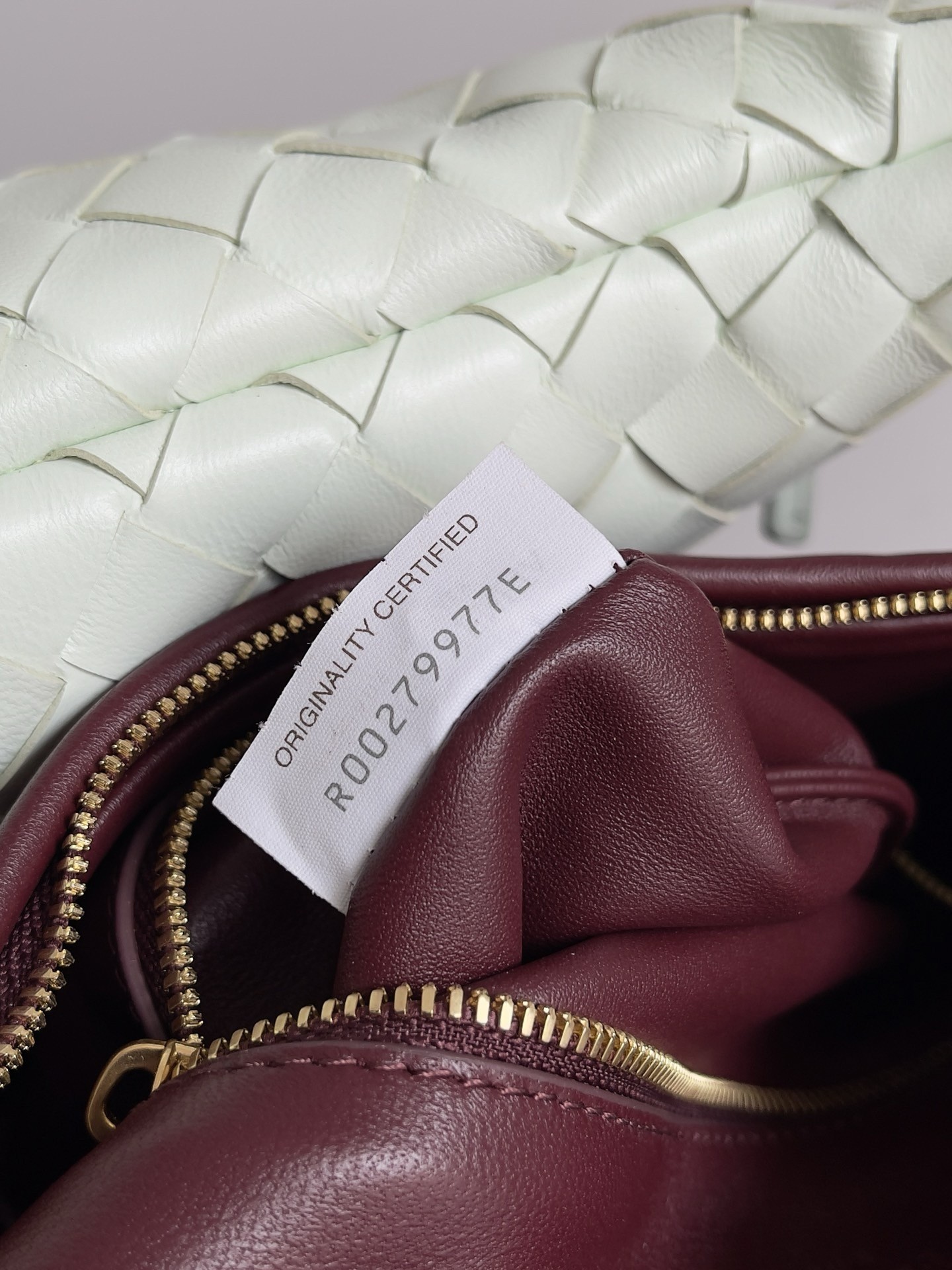 bo*te*ga Ve*ne*ta gemelli medium bag in barolo/glacier intrecciato lambskin