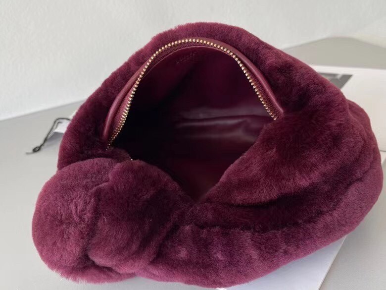 bo*te*ga Ve*ne*ta mini bv jodie bag in mystic shearling