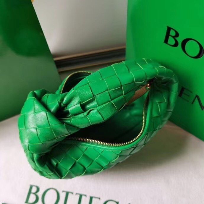 bo*te*ga Ve*ne*ta mini bv jodie bag in green woven leather