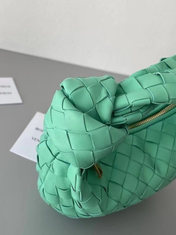 bo*te*ga Ve*ne*ta bv jodie mini bag in fountain intrecciato lambskin