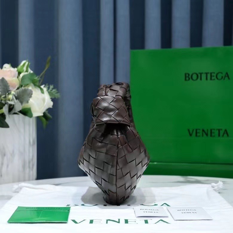 bo*te*ga Ve*ne*ta bv jodie mini bag in fondant intrecciato lambskin