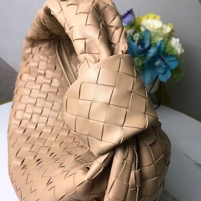 bo*te*ga Ve*ne*ta bv jodie small bag in beige intrecciato leather