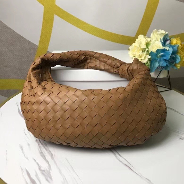 bo*te*ga Ve*ne*ta bv jodie small bag in caramel intrecciato leather