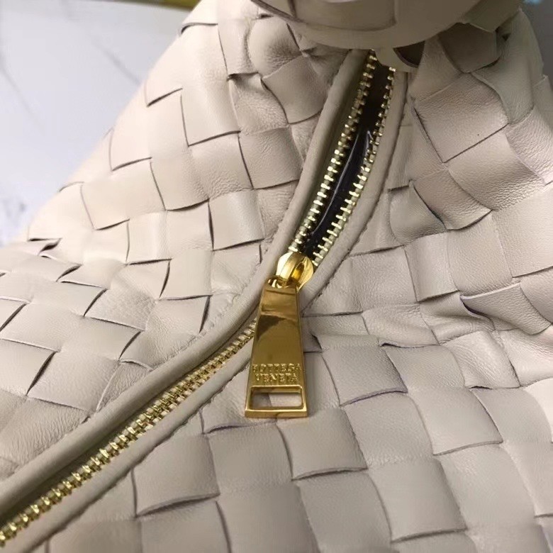 bo*te*ga Ve*ne*ta bv jodie small bag in white intrecciato leather