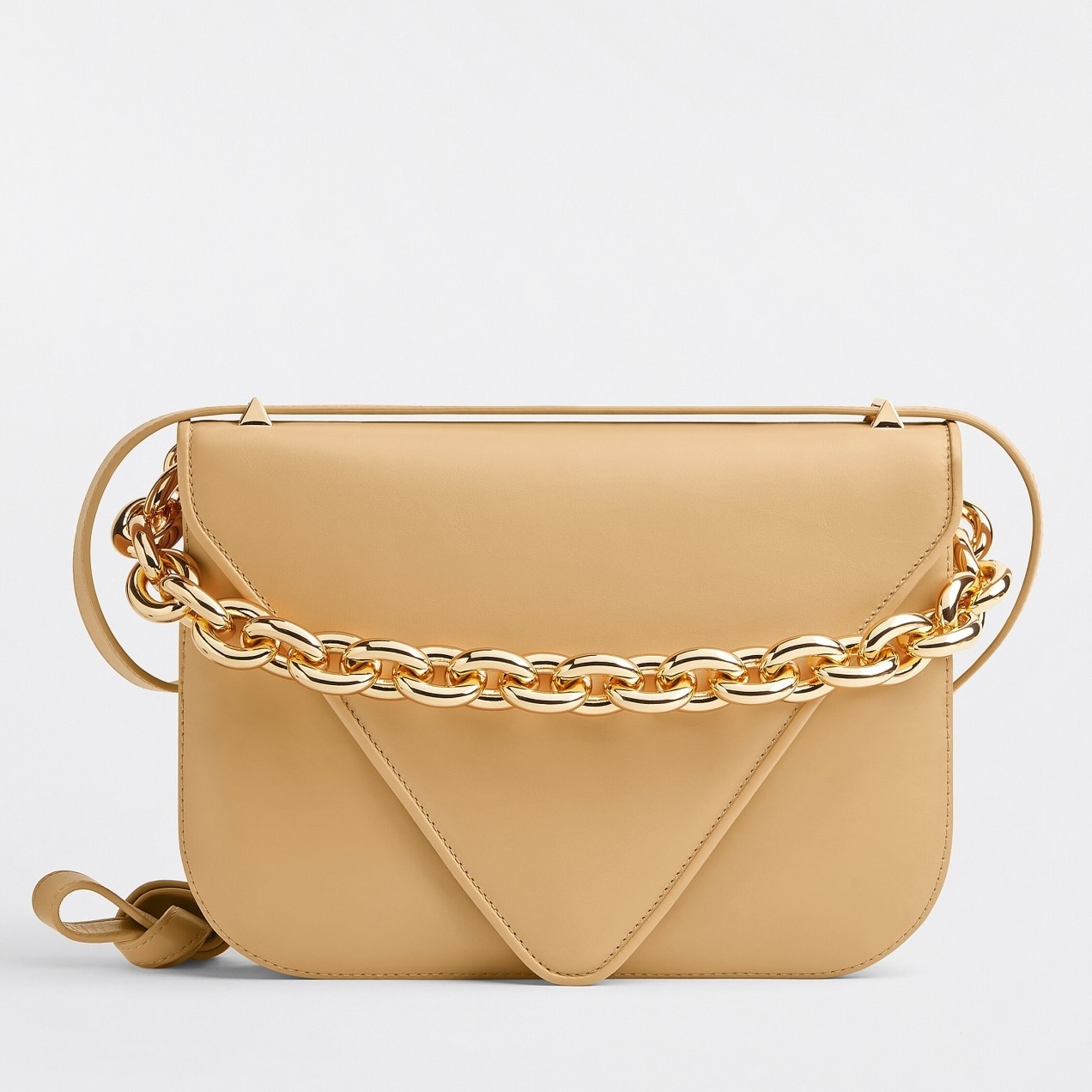 bo*te*ga Ve*ne*ta mount medium envelope bag in almond calfskin