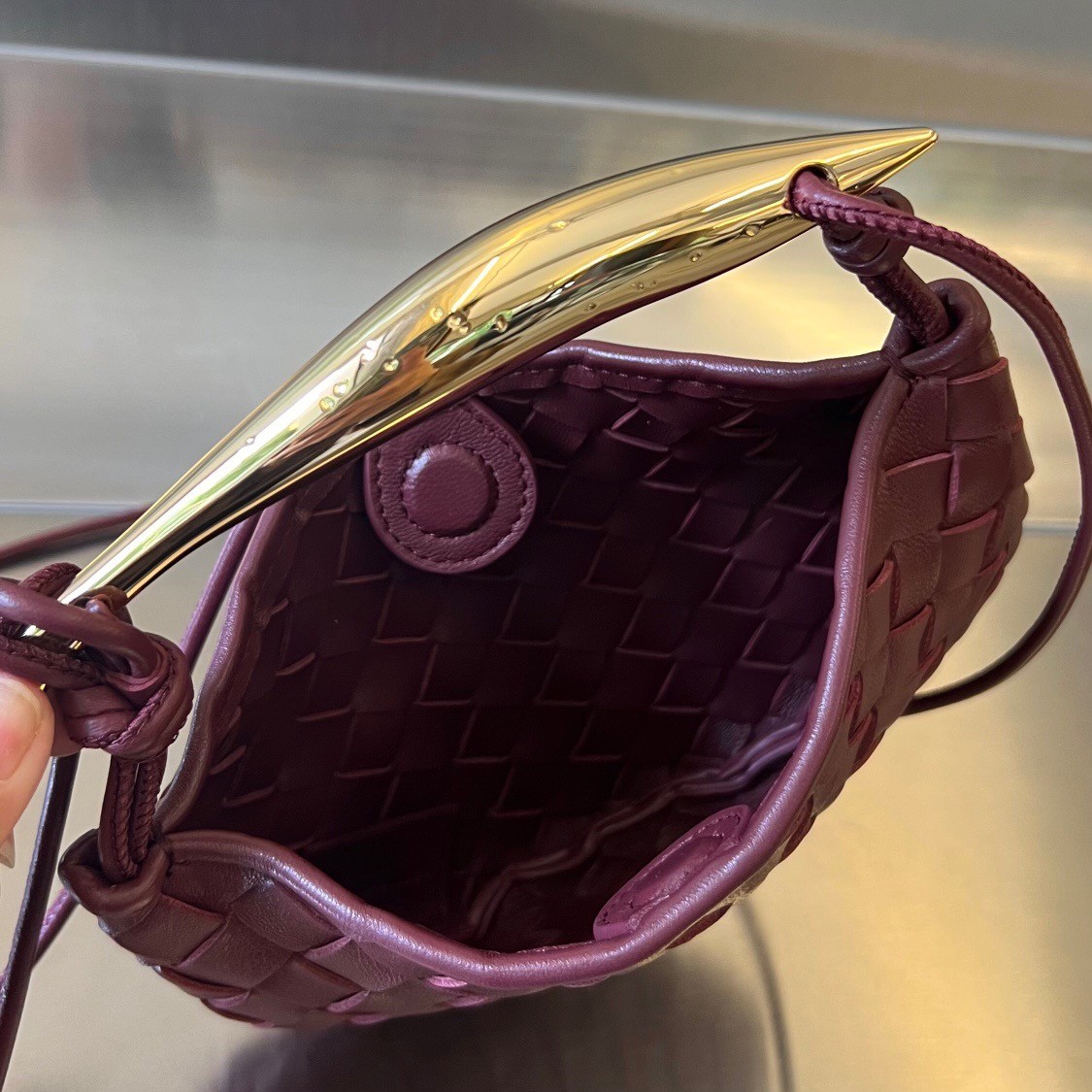 bo*te*ga Ve*ne*ta sardine mini bag in barolo intrecciato lambskin