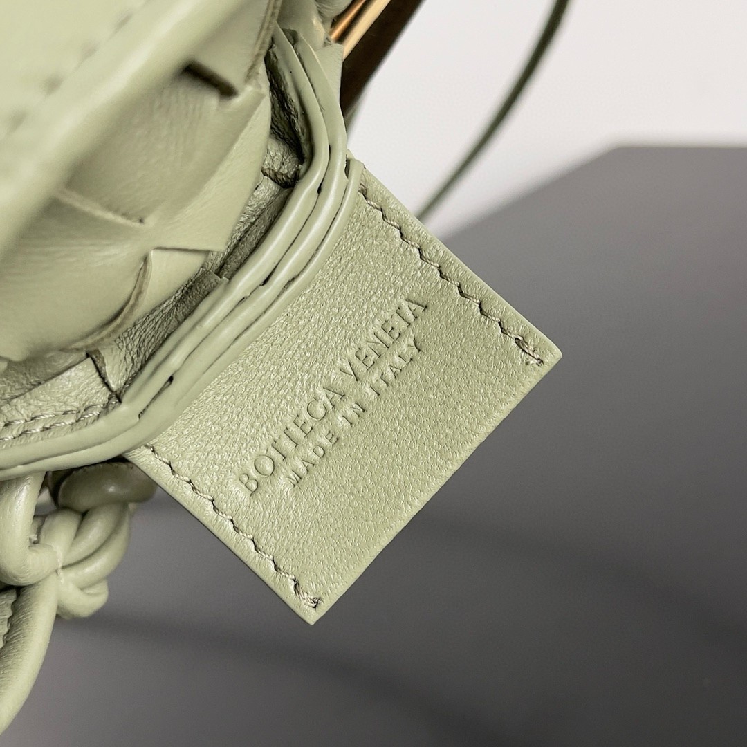bo*te*ga Ve*ne*ta sardine mini bag in travertine intrecciato lambskin