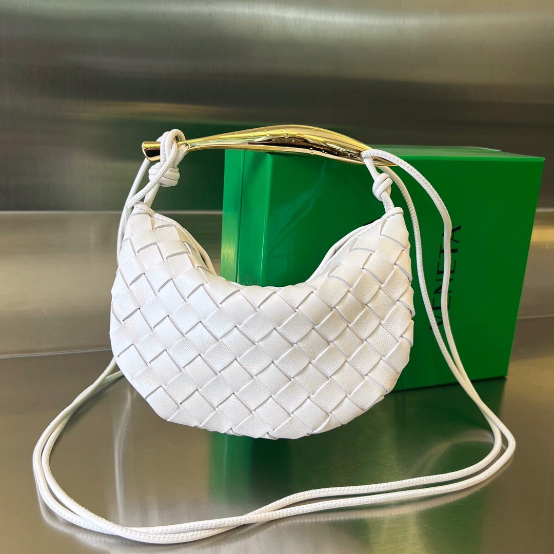 bo*te*ga Ve*ne*ta sardine mini bag in white intrecciato lambskin