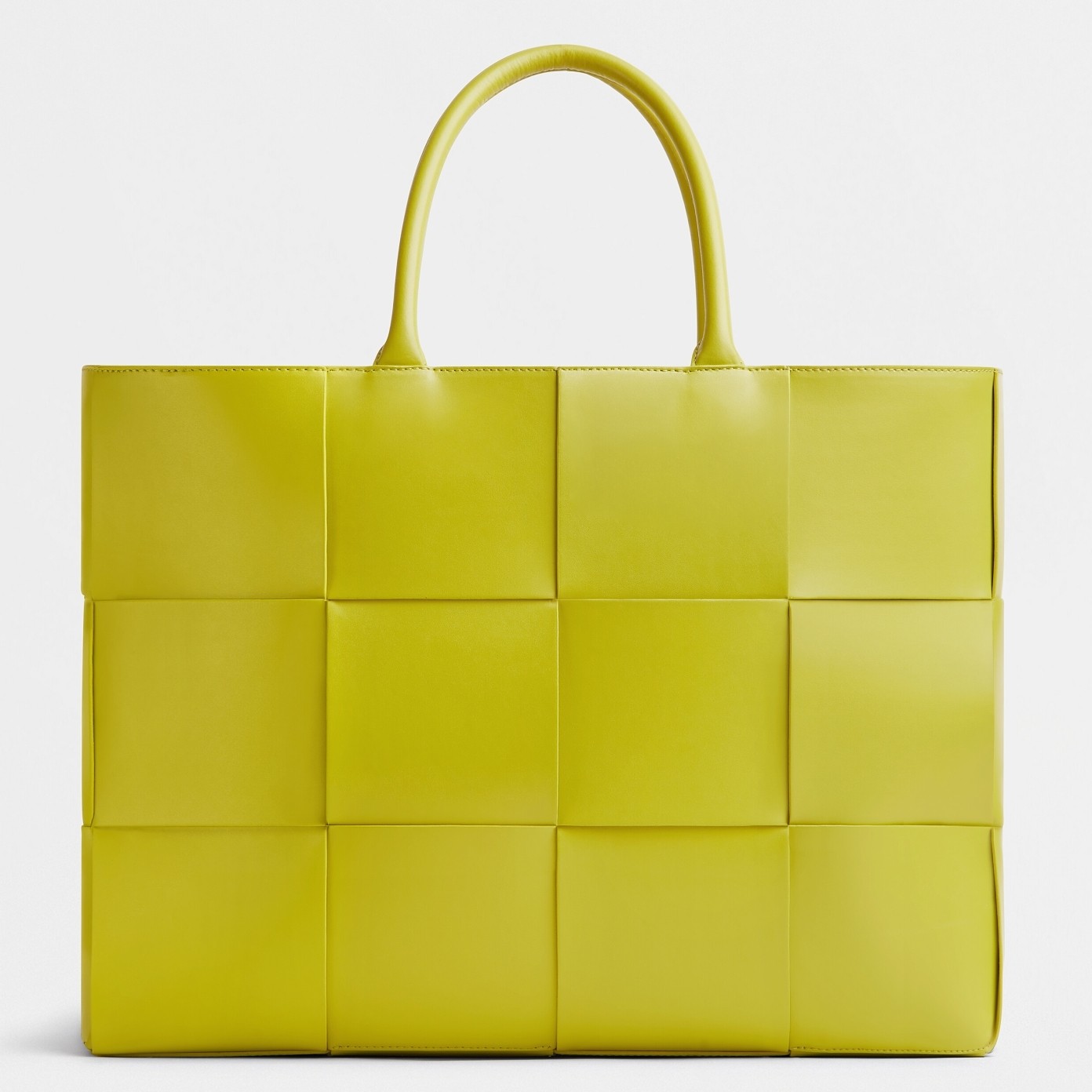 bo*te*ga Ve*ne*ta large arco tote bag in kiwi intrecciato calfskin