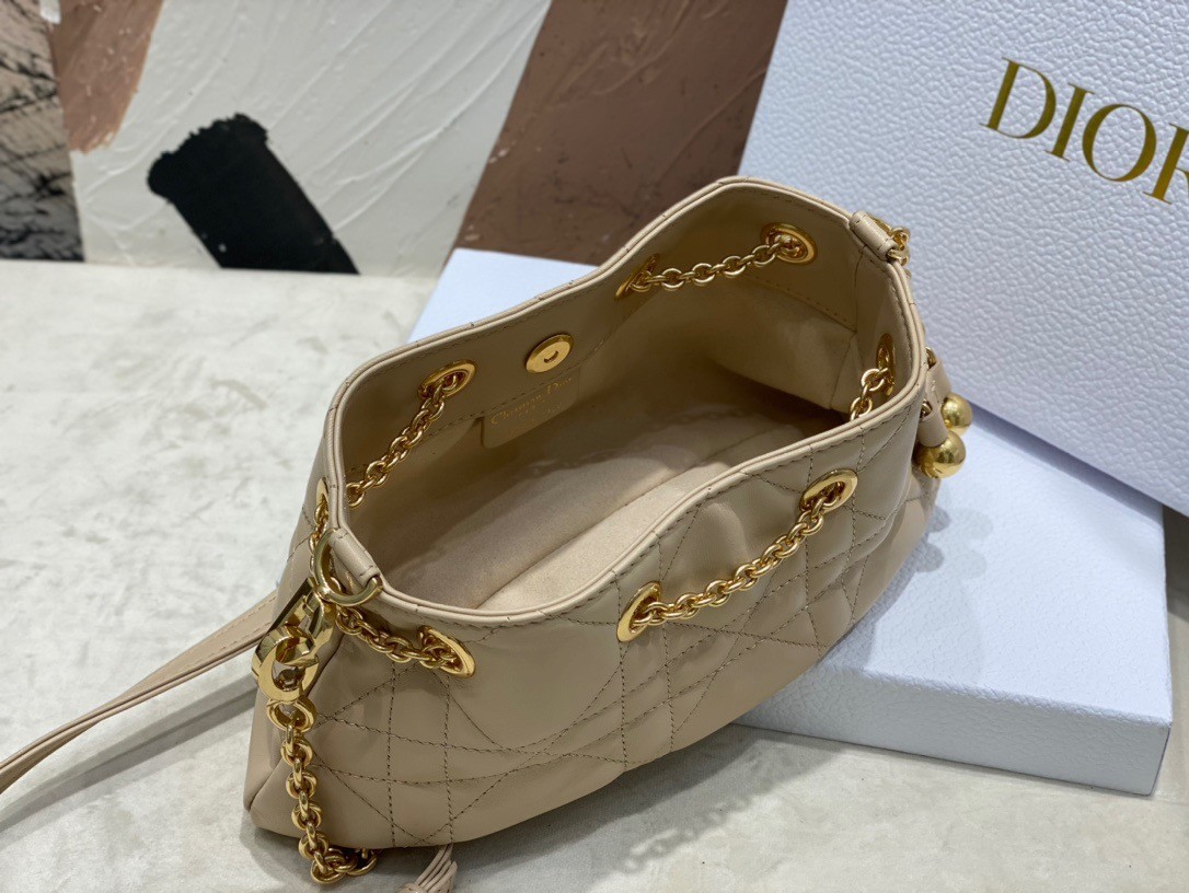 D*or ammi small bag in sand pink macrocannage lambskin