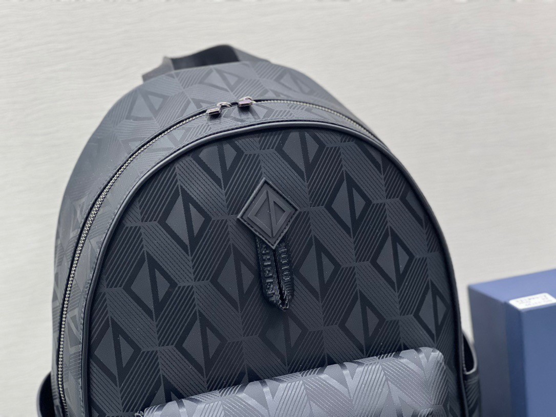 D*or explorer backpack in black cd diamond mirage ski capsule nylon