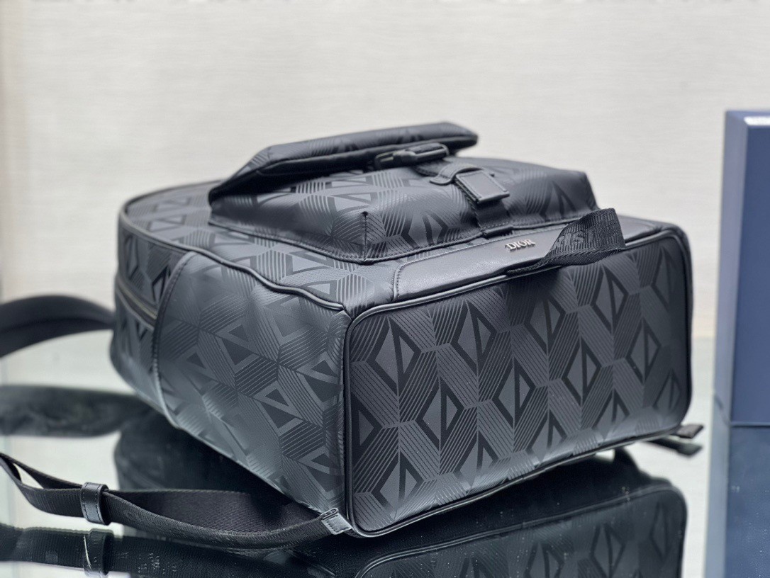 D*or explorer backpack in black cd diamond mirage ski capsule nylon