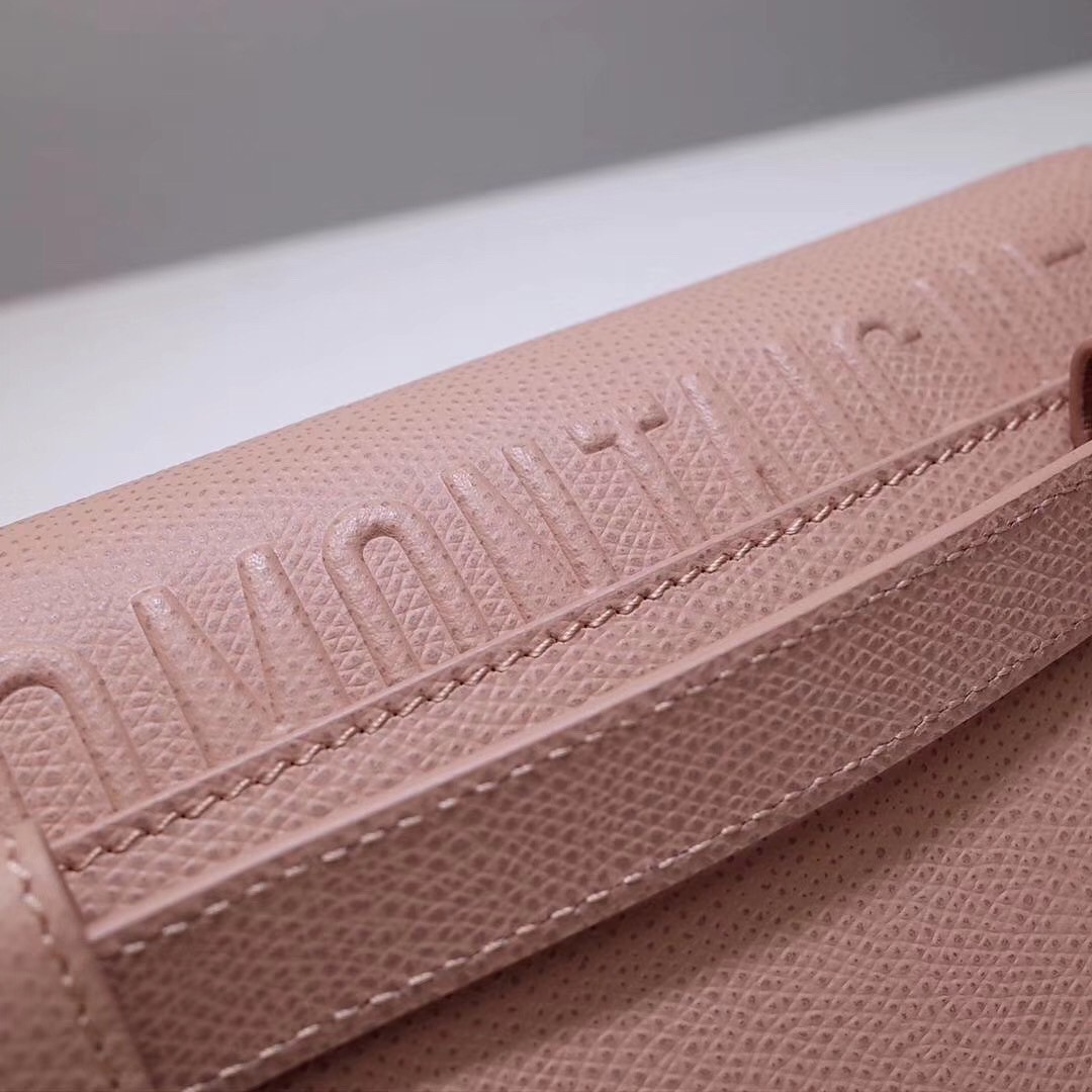 D*or 30 montaigne 2 in 1 belt bag in poudre calfskin