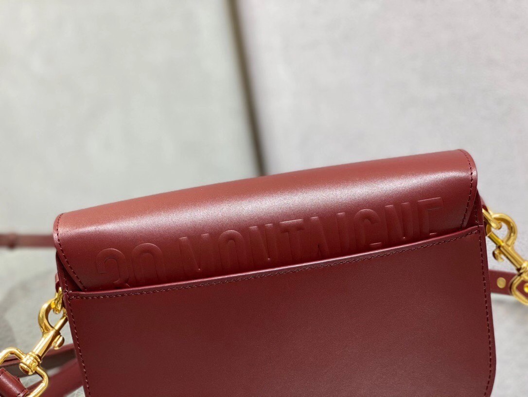 D*or medium bobby bag in bordeaux calfskin