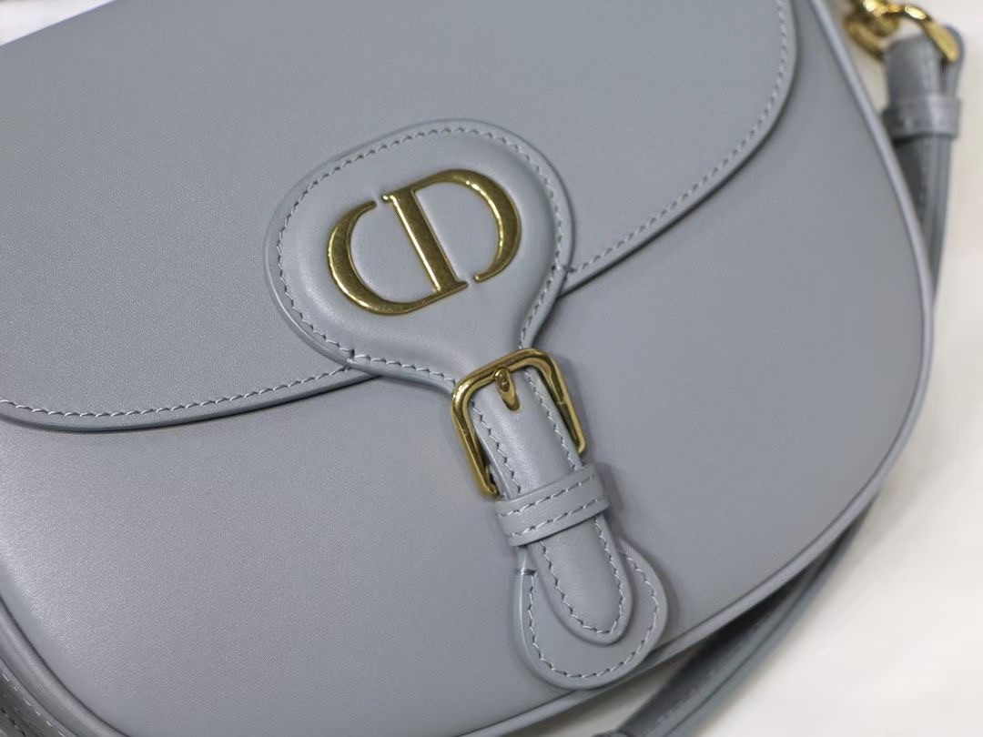 D*or medium bobby bag in grey calfskin