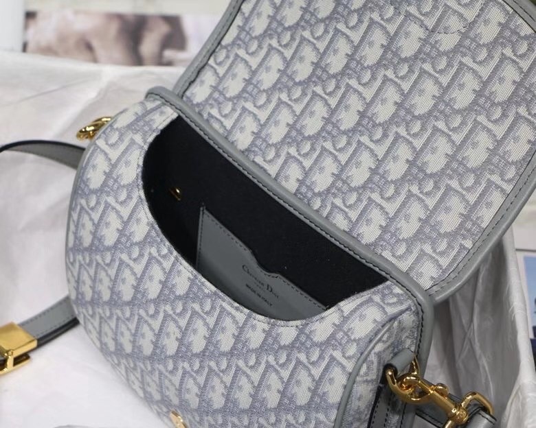 D*or medium bobby bag in grey D*or oblique canvas