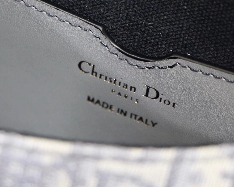 D*or medium bobby bag in grey D*or oblique canvas
