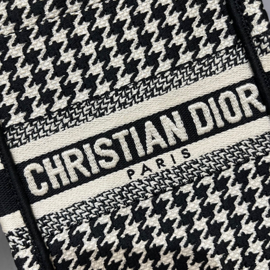 D*or mini book tote phone bag in micro houndstooth embroidery