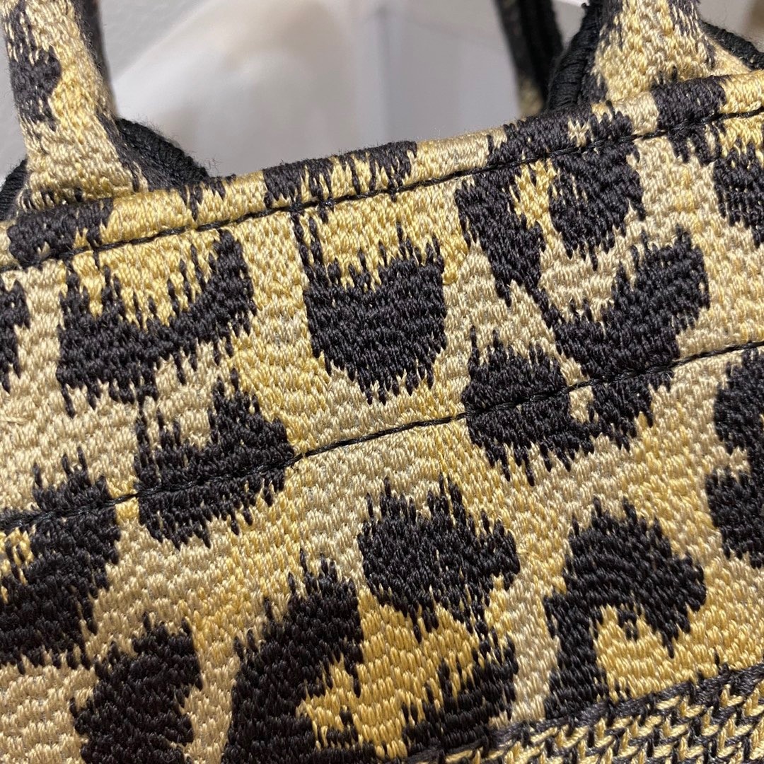 D*or mini book tote phone bag in beige multicolor mizza embroidery