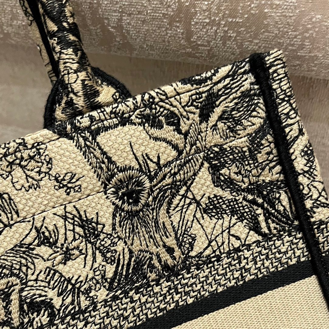 D*or small book tote bag in brown toile de jouy embroidery