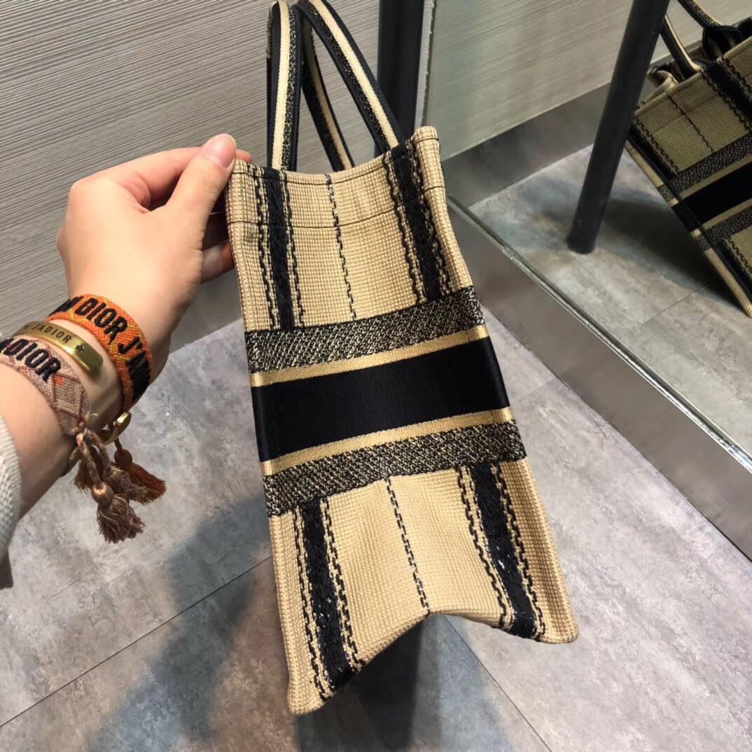 D*or small book tote in black and beige bayadère embroidered