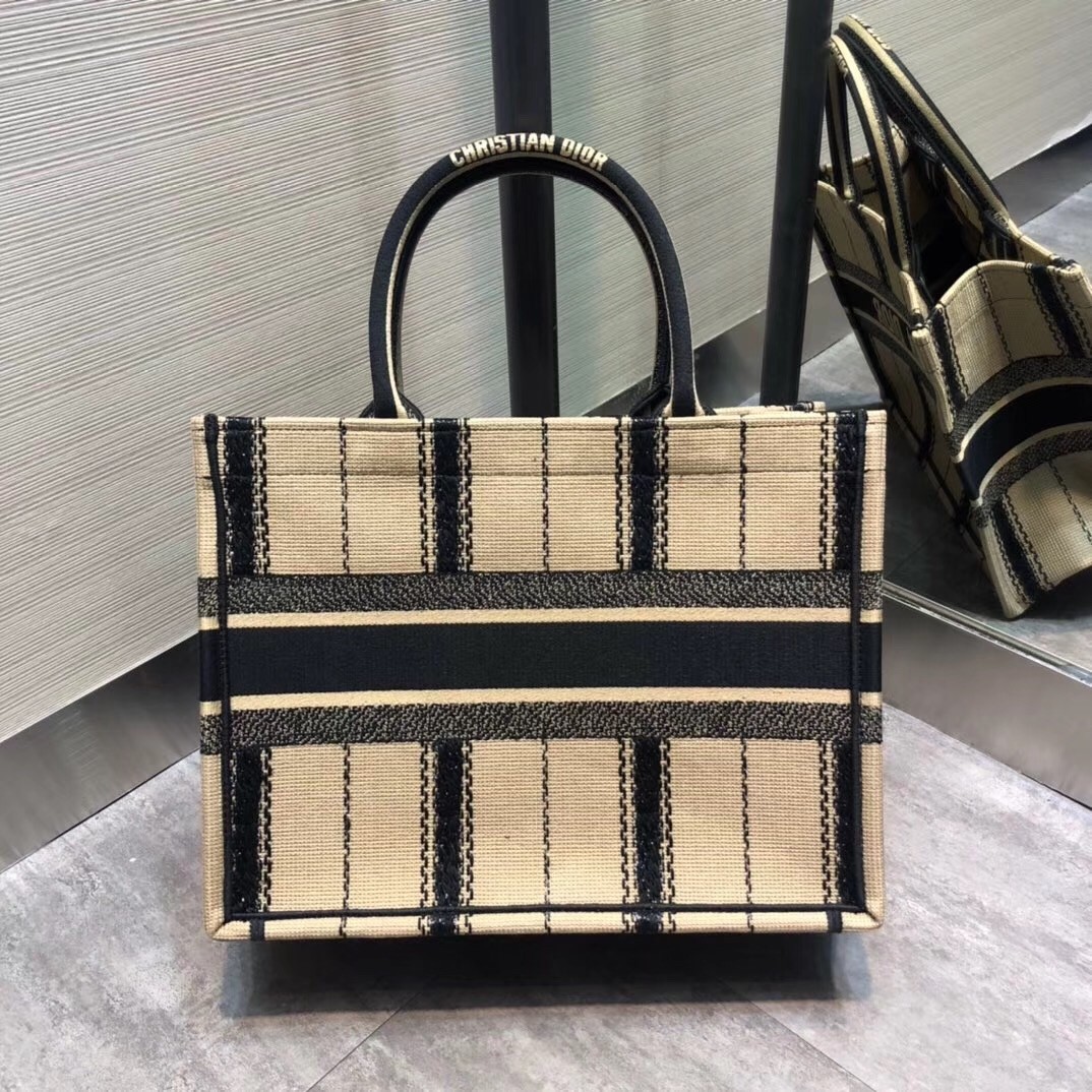 D*or small book tote in black and beige bayadère embroidered