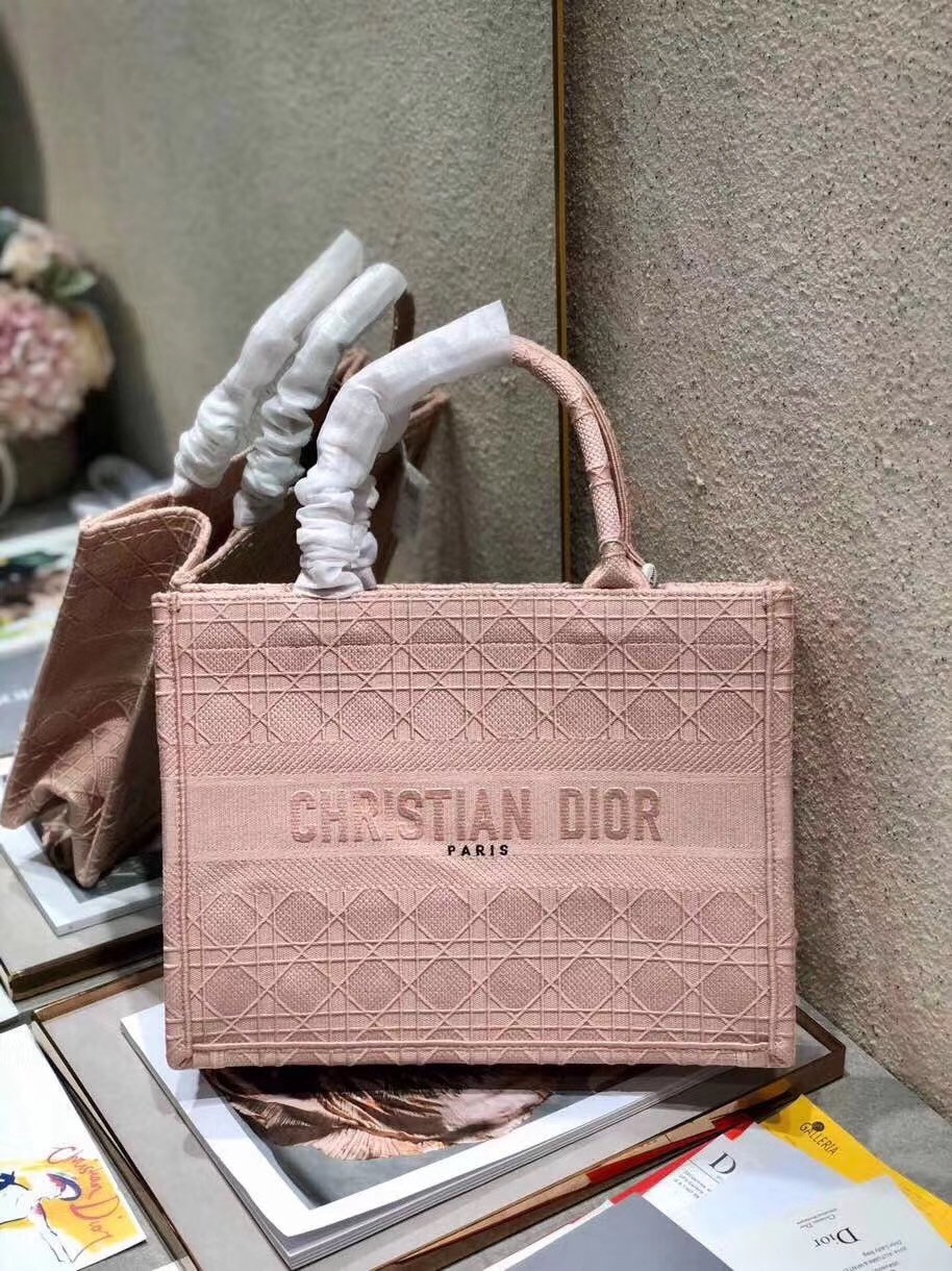 D*or small book tote bag in pink cannage embroidery