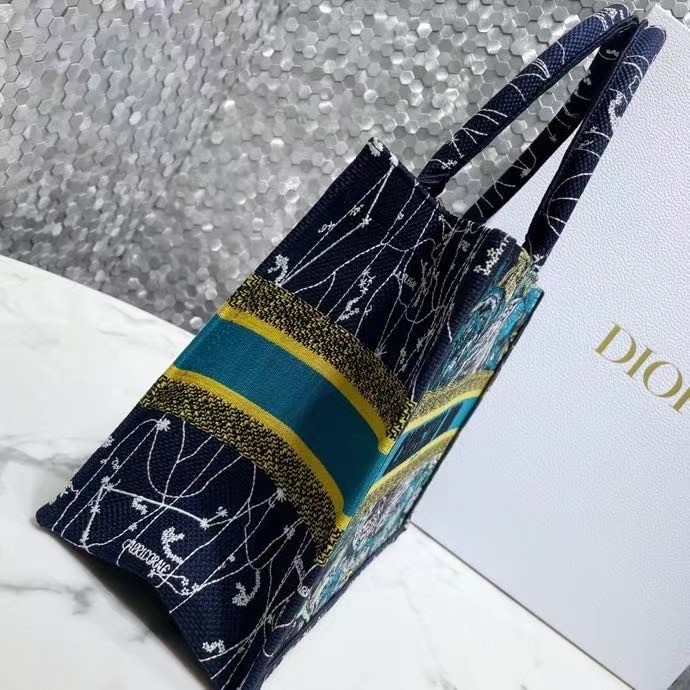 D*or small book tote in blue D*or constellation embroidery