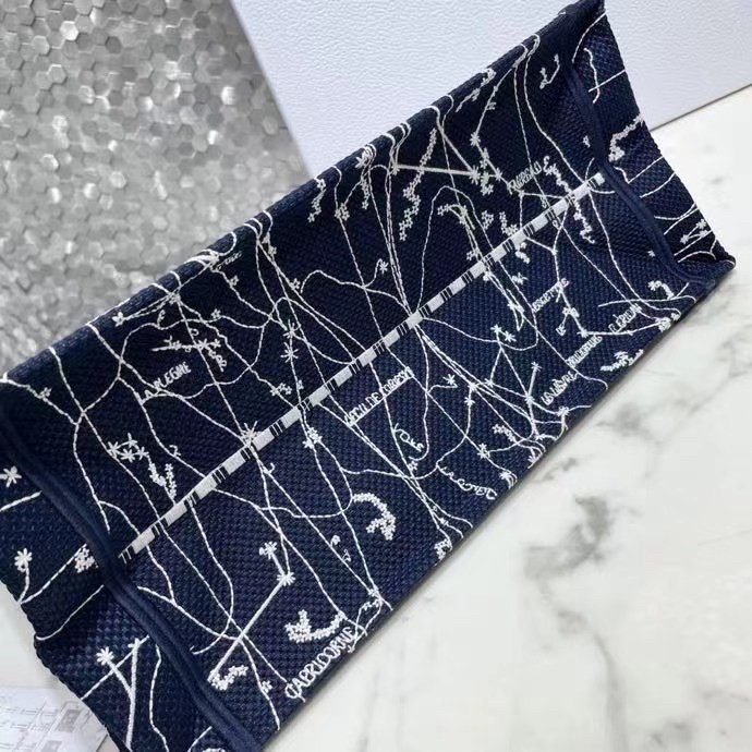 D*or small book tote in blue D*or constellation embroidery