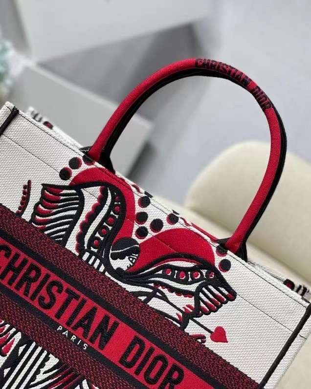 D*or medium book tote in latte multicolor cupidon embroidery