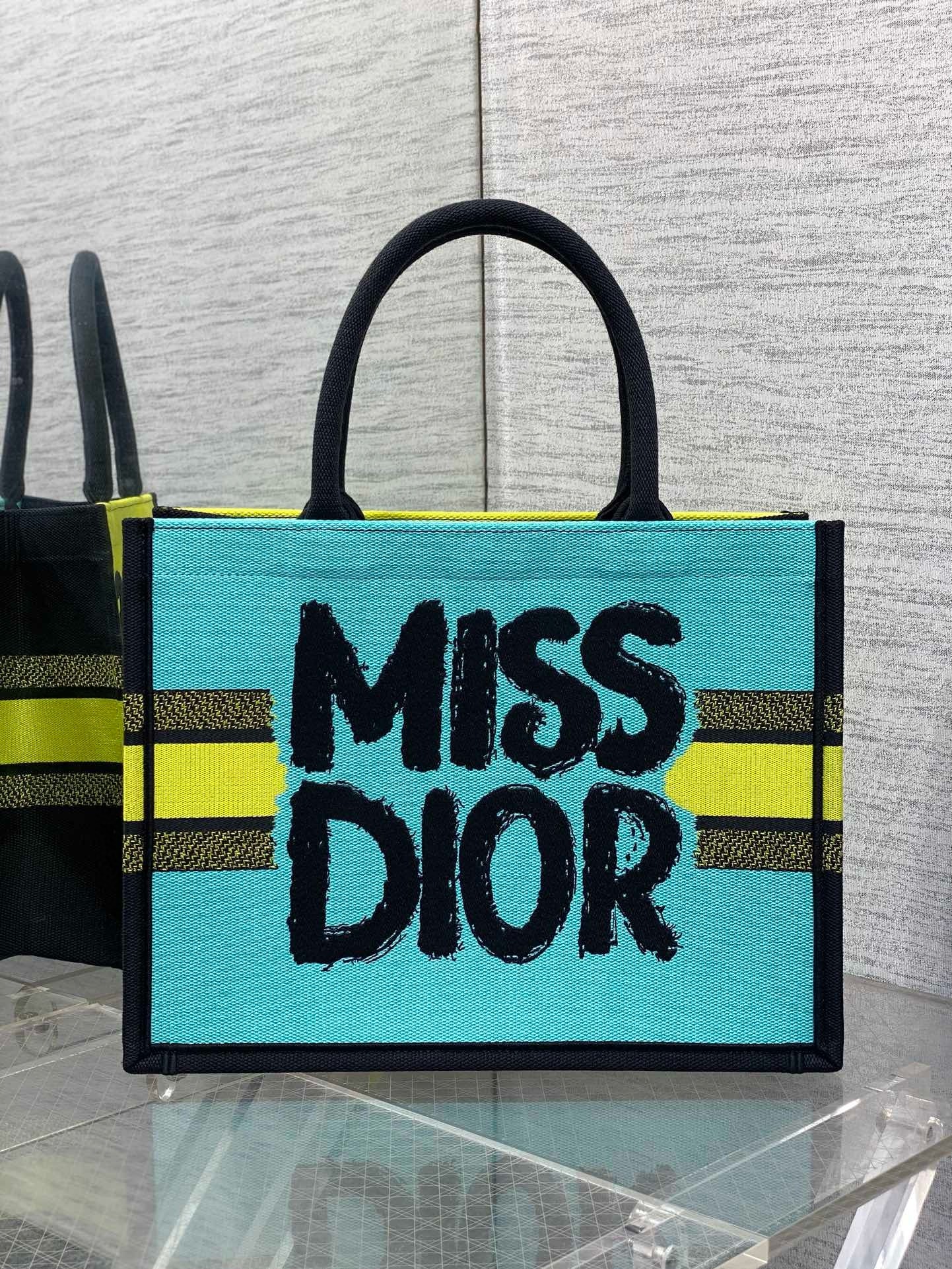 D*or medium book tote bag in yellow and blue miss D*or graffiti embroidery