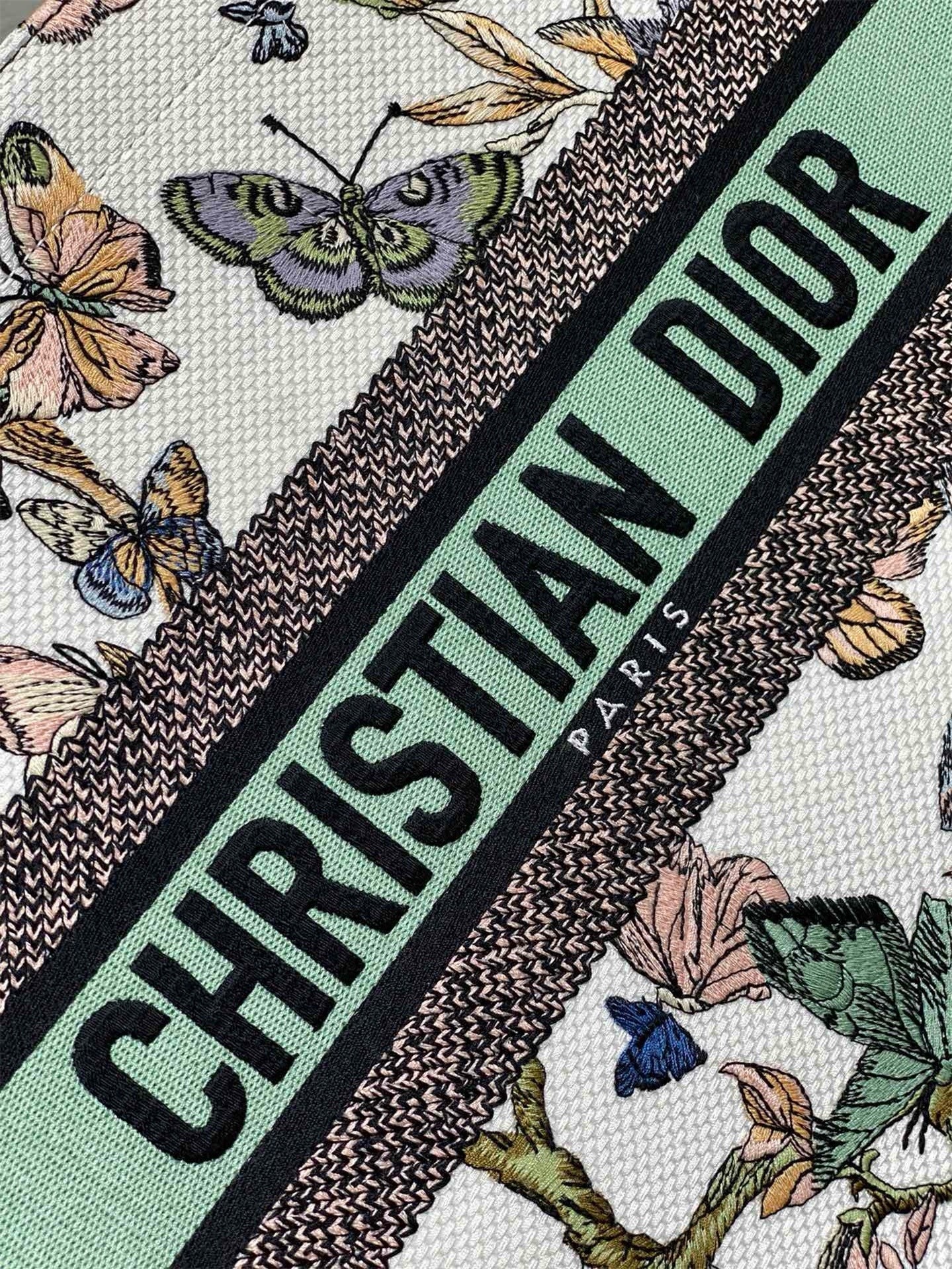 D*or medium book tote bag in white toile de jouy mexico embroidery
